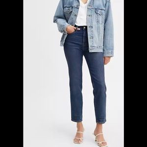 Levi’s Wedgie Icon fit jeans